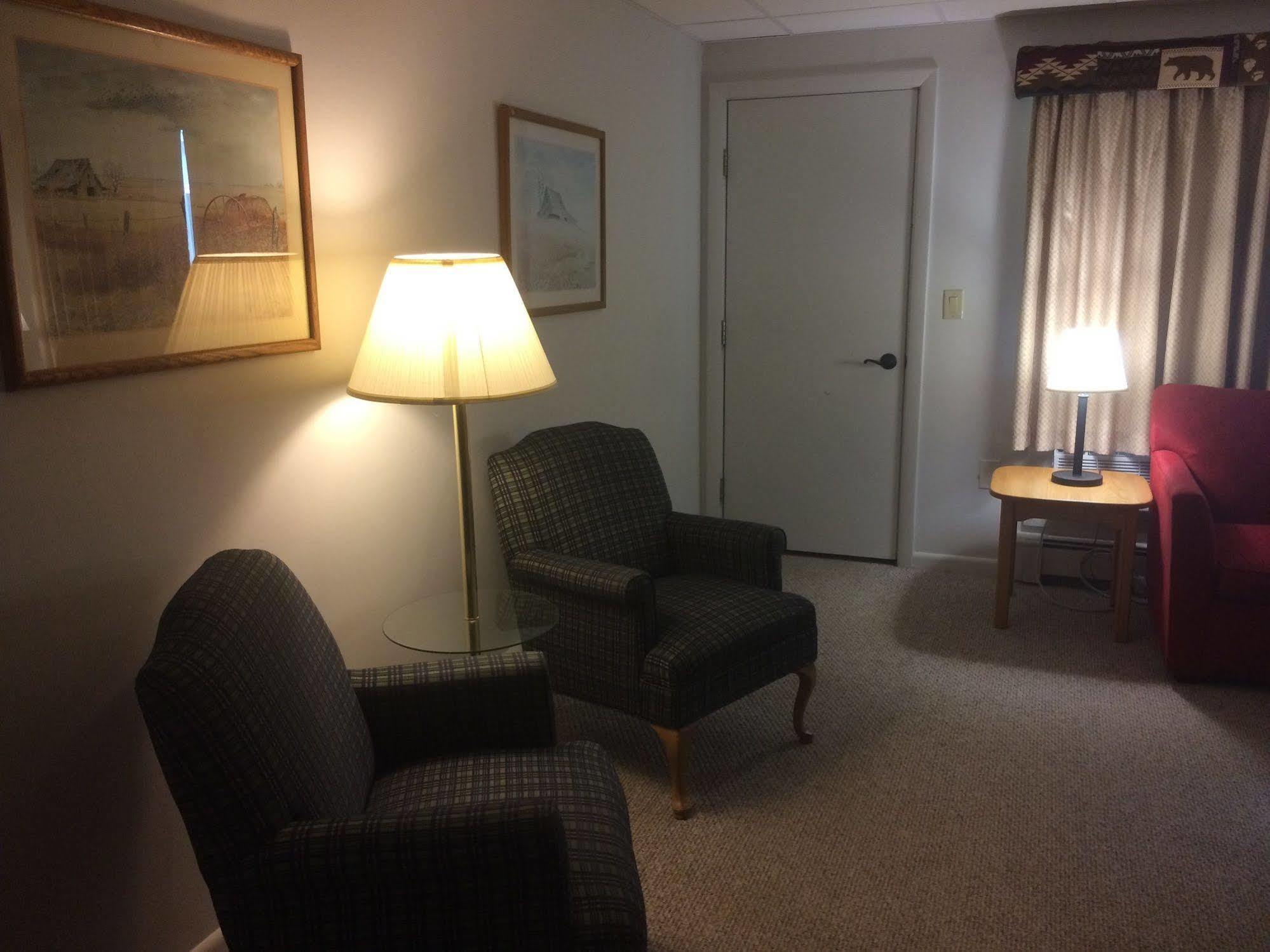 Forest Glen Inn نورث كونويه المظهر الخارجي الصورة